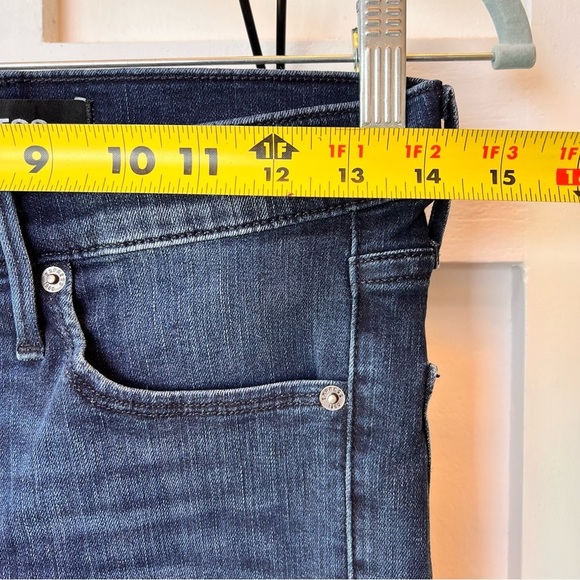 Express Legging Jeans Mid Rise Dark Wash Womens Size 4 R Low Rise Skinny - Picture 4 of 8